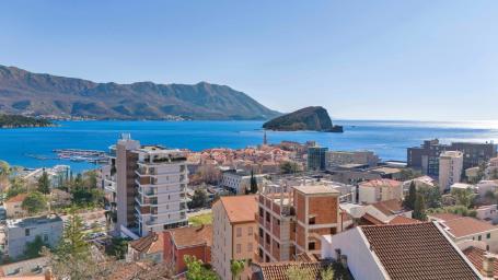 Budva 3bdr Apartment