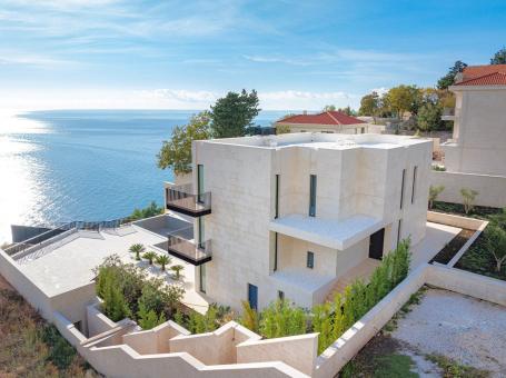 Cliffside villa Skocidjevojka