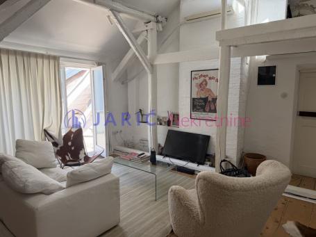 Penthouse duša Starog grada: 90m² čiste umetnosti u Majke Jevrosime 