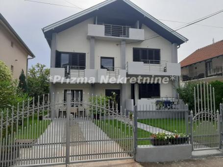 Spratna kuća sa etažnim grejanjem