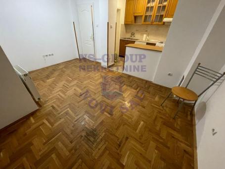Odlicna nekrenina u ponudi!. 