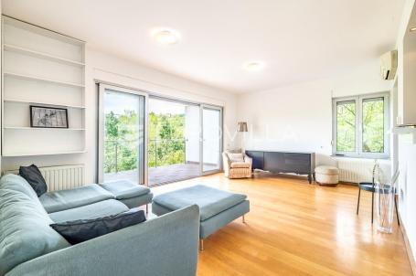 Zagreb, Šestine, predivan trosoban stan 97 m² s terasom, 2 parkinga