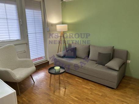 Jednoiposoban 28m2 Centar