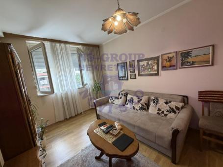 Dvosoban 40m2 Nova Detelinara