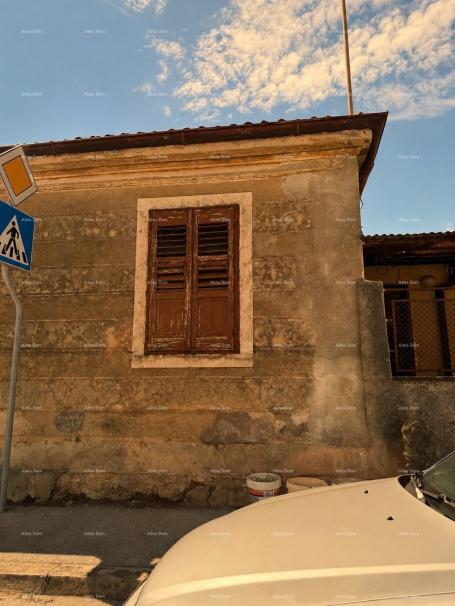 Haus ISTRA, PULA - Haus zur Anpassung im Stadtzentrum