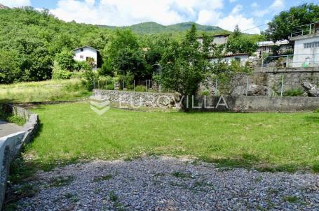 Opatija, Pobri, rijedak građevinski teren od 612 m²