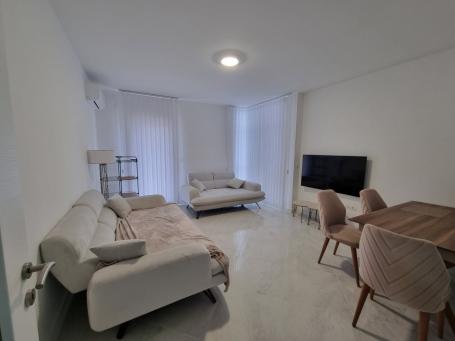 Prodaja, Stan, 95m2 , Rozino