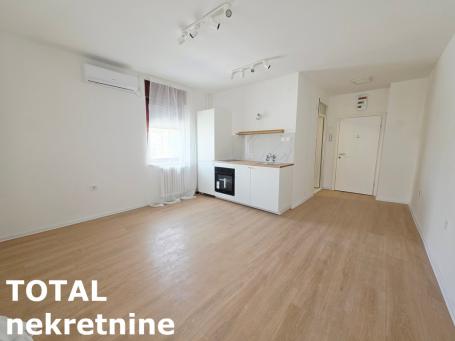 NOVI SAD - SAJAM - 30.00 m2
