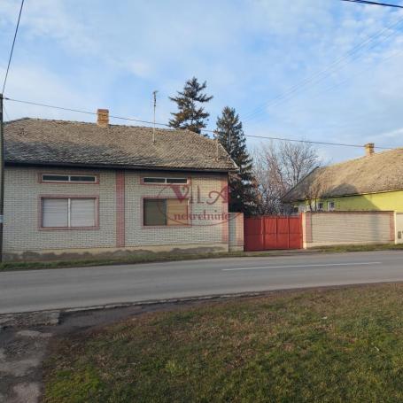 Srbobran, Kuća na velikom placu na odličnoj lokaciji