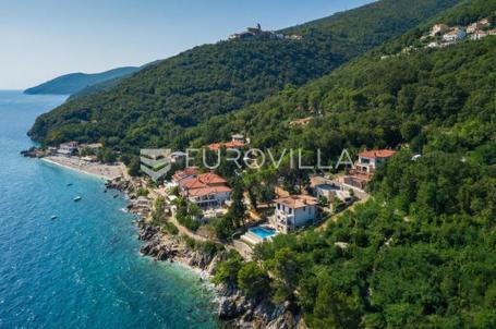 Opatijska rivijera, M. Draga građevinsko zemljište 1550 m², 50 m od mora