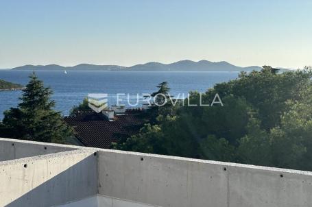 Biograd na moru, Pakoštane, Apartman S5, D, s krovnom terasom i pogledom na more