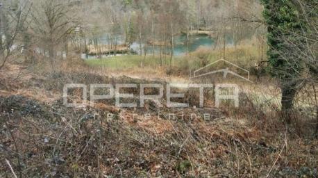 ZEMLJIŠTE PRODAJA GORNJI ZVEČAJ , MREŽNICA, 431 M2