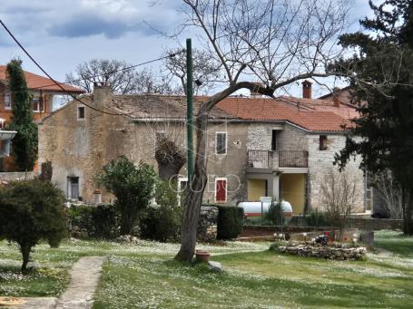 Marčana – samostojeća kamena kuća s velikim potencijalom