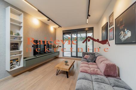 VOZDOVAC LEKINO BRDO 54m2 , T ,315000e