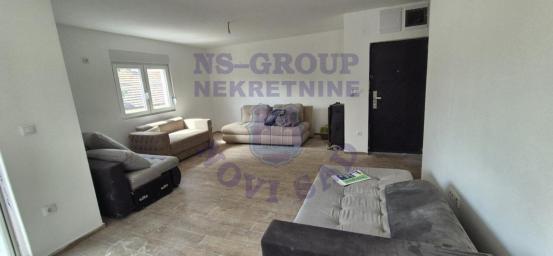 Četvorosoban 82m2 Telep