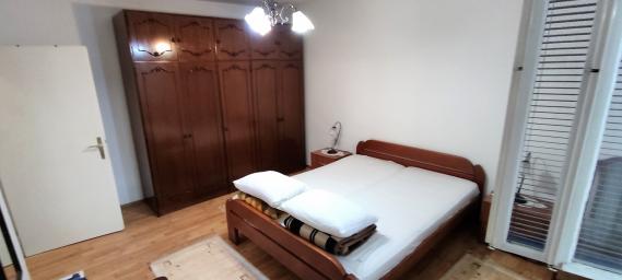 Novi Beograd, Hotel YU, renoviran, komplet namešten, blizina reke . . 