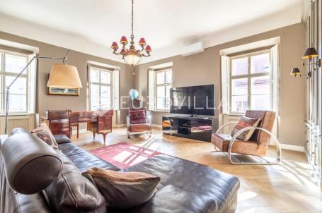 Gornji grad, luksuzan dvoetažan stan 356 m² sa terasom 1PM