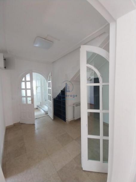 Poslovni prostor, Neimar, 260 m2