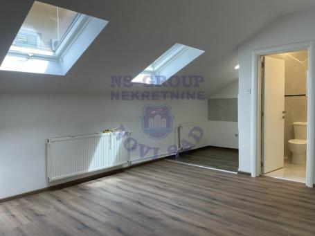 Kompletno renovirana uknjižena garsonjera od 22m² u samom centru Novog Sada!