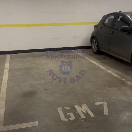 Garayno mesto na Podbari 12m2