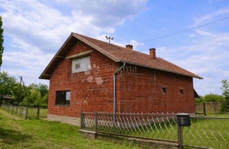 Kuća s velikim potencijalom blizu Našica i Đurđenovca