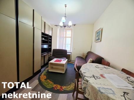 PETROVARADIN - GRADIC - 22.00 m2
