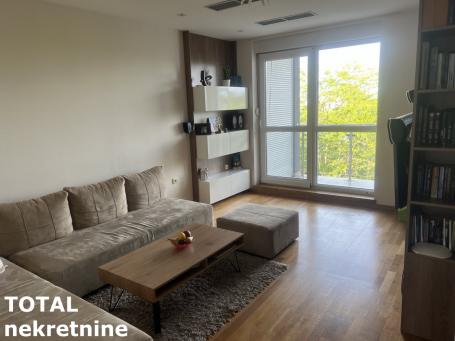 SREMSKA KAMENICA - SREMSKA KAMENICA - 70.00 m2