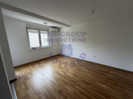 Stan na prodaju Novi Sad 40m2, 570251