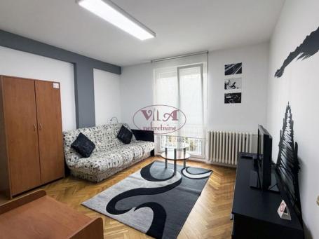 Novi Sad, Bul. Oslobodjenja, odlican dvosoban stan na dobroj lokaciji