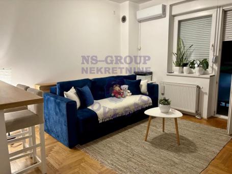 Odlična garsonjera na jednoj od najtraženijih lokacija – Grbavica! 28m