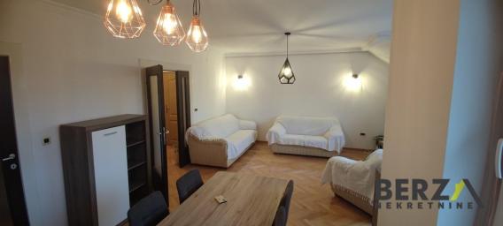 LEPO NAMEŠTEN PET FRIENDLY TROSOBAN STAN - NOVO NASELJE, SAVINA