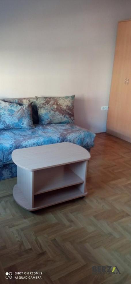 NAMEŠTEN JEDNOSOBAN STAN NA BULEVARU EVROPE