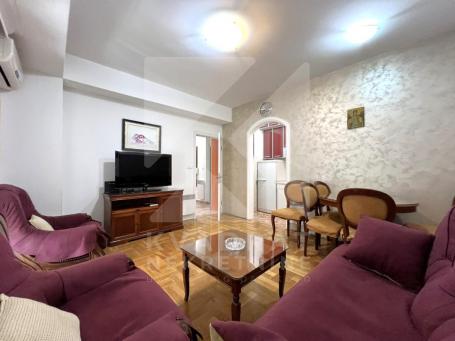 Izdavanje, Dvosoban stan, Podgorica, Blok 9, 60m2