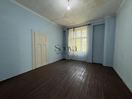 Trosoban salonac, 87 m2, Subotica
