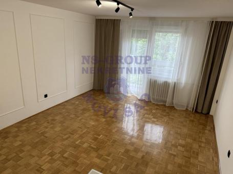 Komforan dvoiposoban stan - Novo Naselje / Šonsi!