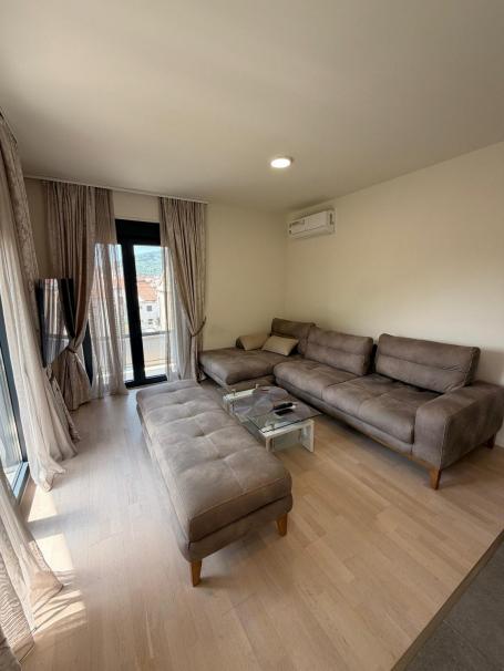 Prodaja, Stan, 60m2 , Podkošljun