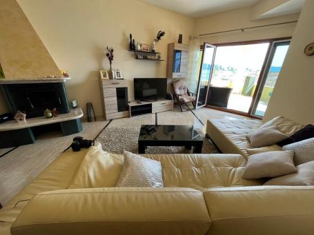 Apartment in Herceg Novi for sale with a panoramic sea views