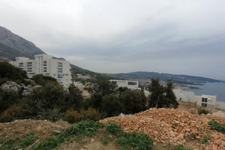 Plot in Dobra Voda