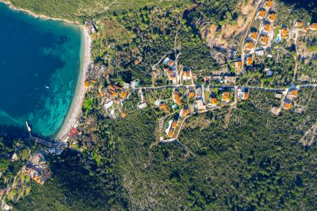 Urbanized Plots Near the Sea in Herceg Novi (4556 m² or separately 2090 m² and 2466 m²) – Great Inve