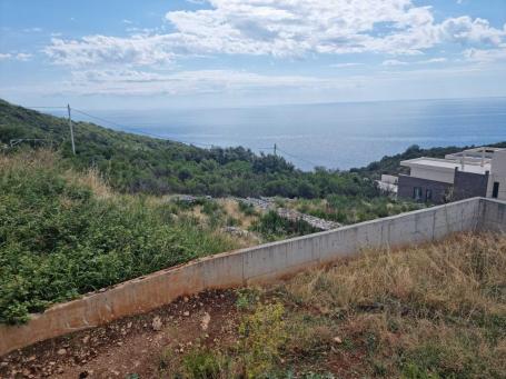 Plot for sale in Krimovica