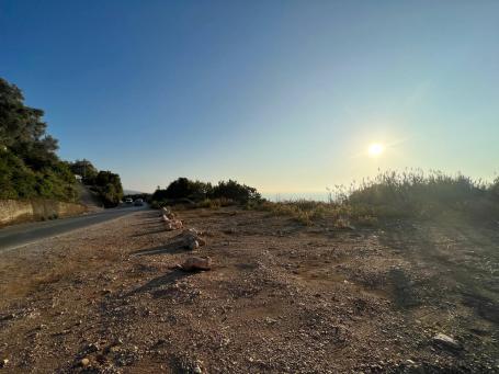 Plot of land with sea view in Pechurice