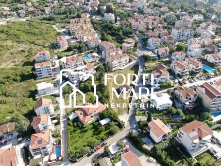 Property in Montenegro, Herceg Novi, Djenovici