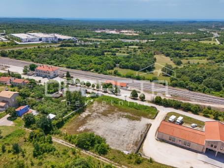 ISTRA, KANFANAR - Građevinsko zemljište za izgradnju kuće