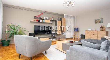 Čukarica, Sremčica, Porodice Marković, 7.5, 312m2, 225000EUR