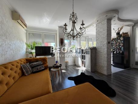 Novi Sad, Bulevar Oslobođenja, Bulevar kralja Petra I, 2.0, 56m2, 153000EUR