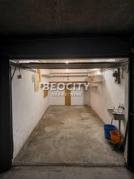 Novi Sad, Železnička Stanica, Železnička stanica, 13m2, 21000EUR