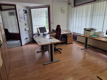Prodaja, Jarun, ulični poslovni prostor 58m2 u prizemlju