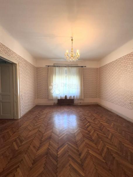 Povijesna ljepotica u srcu Bjelovara – vila za adaptaciju