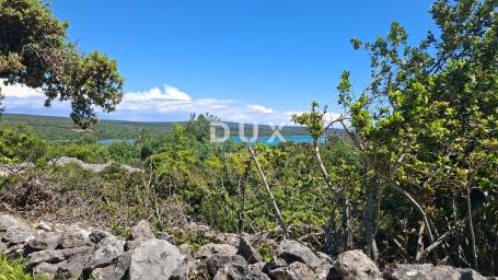 MALI LOŠINJ - Vikend zemljište - 300 m OD MORA!!