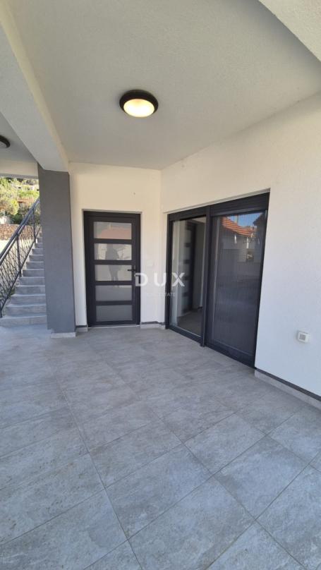 ZADAR, VINJERAC - PRILIKA! Premium apartman s vrtom